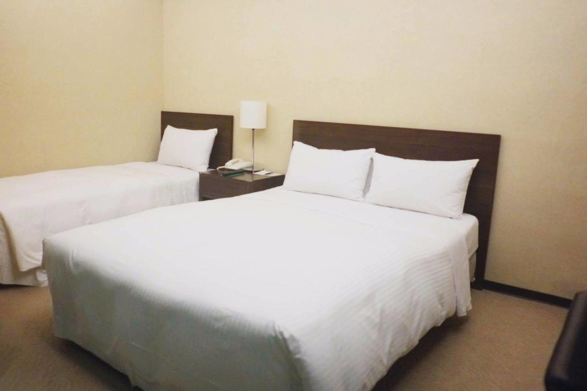 Hotel Onetel - Ximen Zhonghe  Zewnętrze zdjęcie